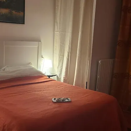 Oda ve Kahvaltı Ma Maison Govone