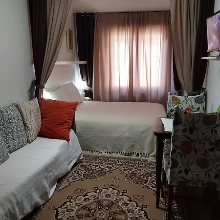 Ma Maison Bed & Breakfast 4*