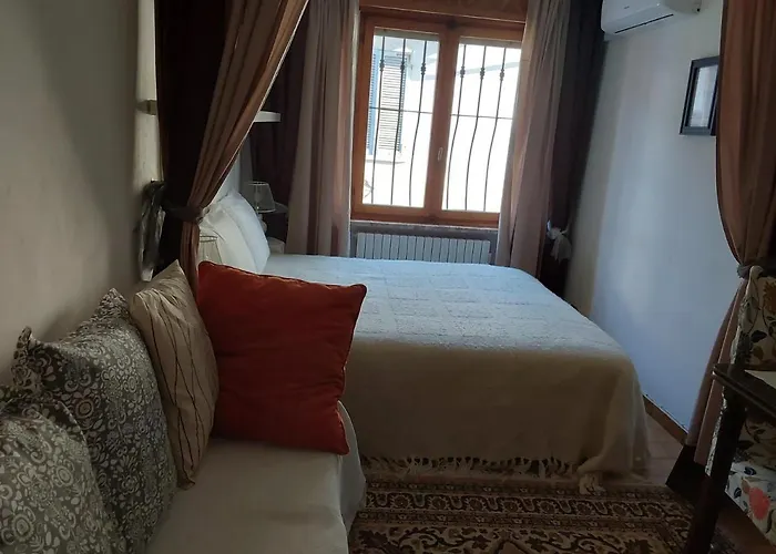 ベッド・アンド・ブレックファスト Ma Maison 4*